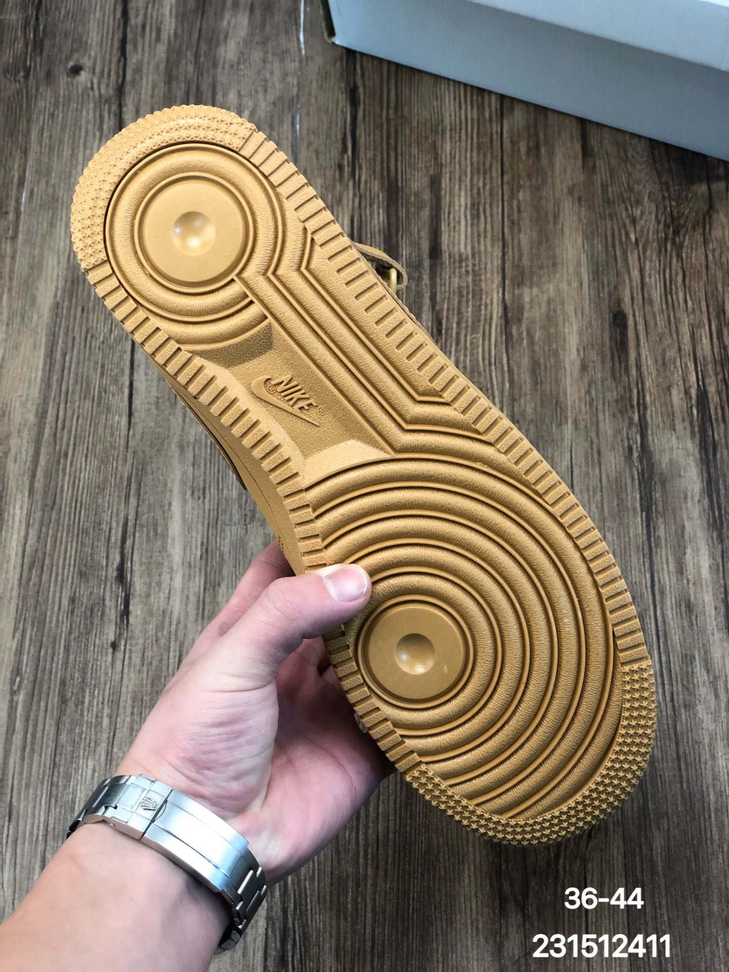 M895 Nike Air Force 1  43.22$ gallery