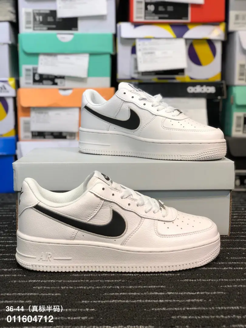 M906 Nike Air Force 1  43.12$ gallery