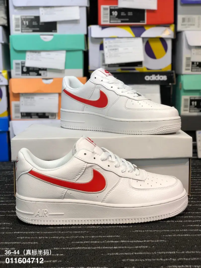 M906 Nike Air Force 1  43.12$ gallery