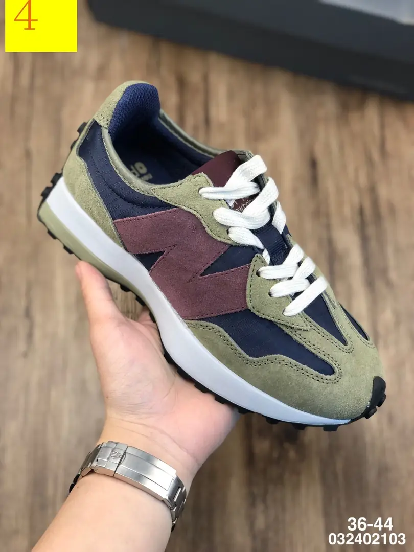 M907 New Balance $44.83 gallery