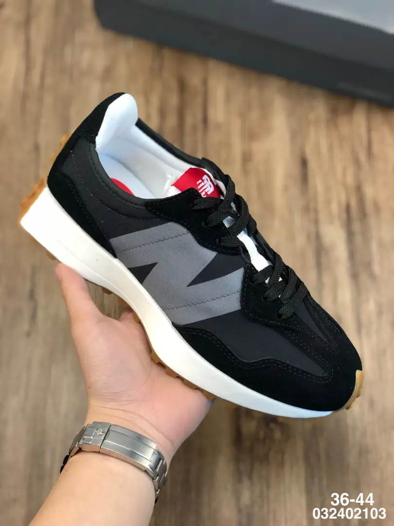 M907 New Balance $44.83 gallery