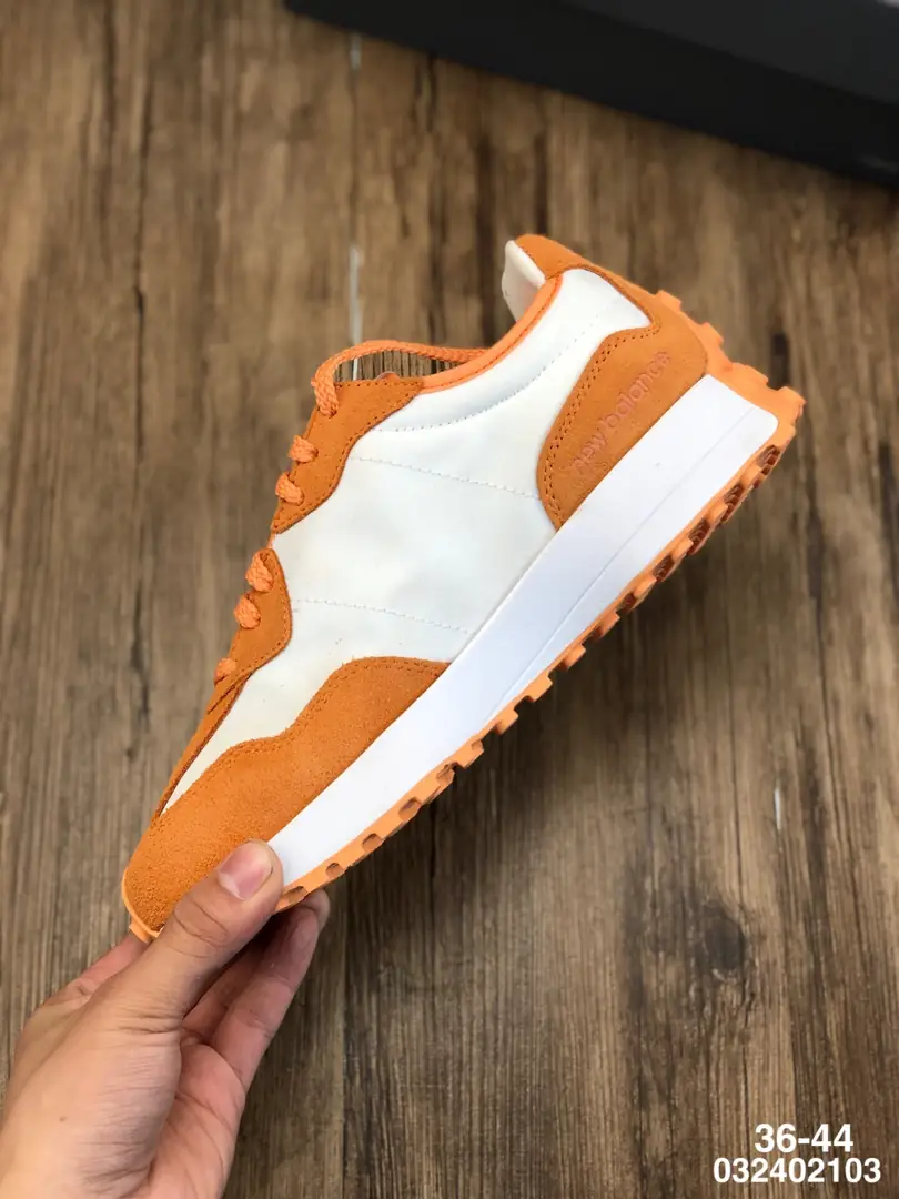 M907 New Balance $44.83 gallery