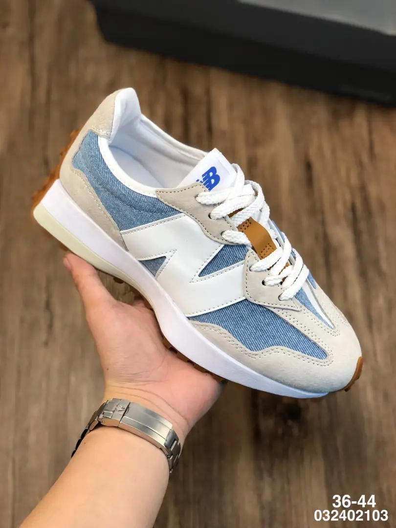 M907 New Balance $44.83 gallery