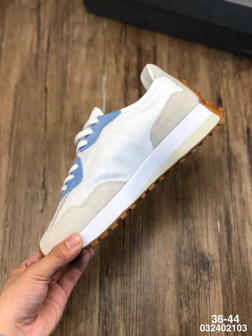 M907 New Balance $44.83 gallery