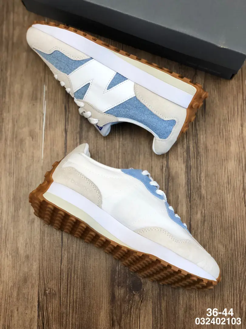 M907 New Balance $44.83 gallery