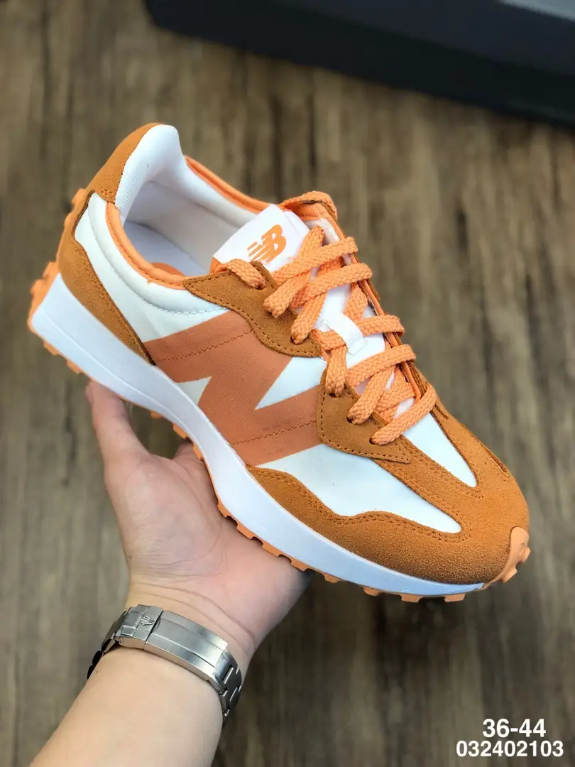 M907 New Balance $44.83 gallery