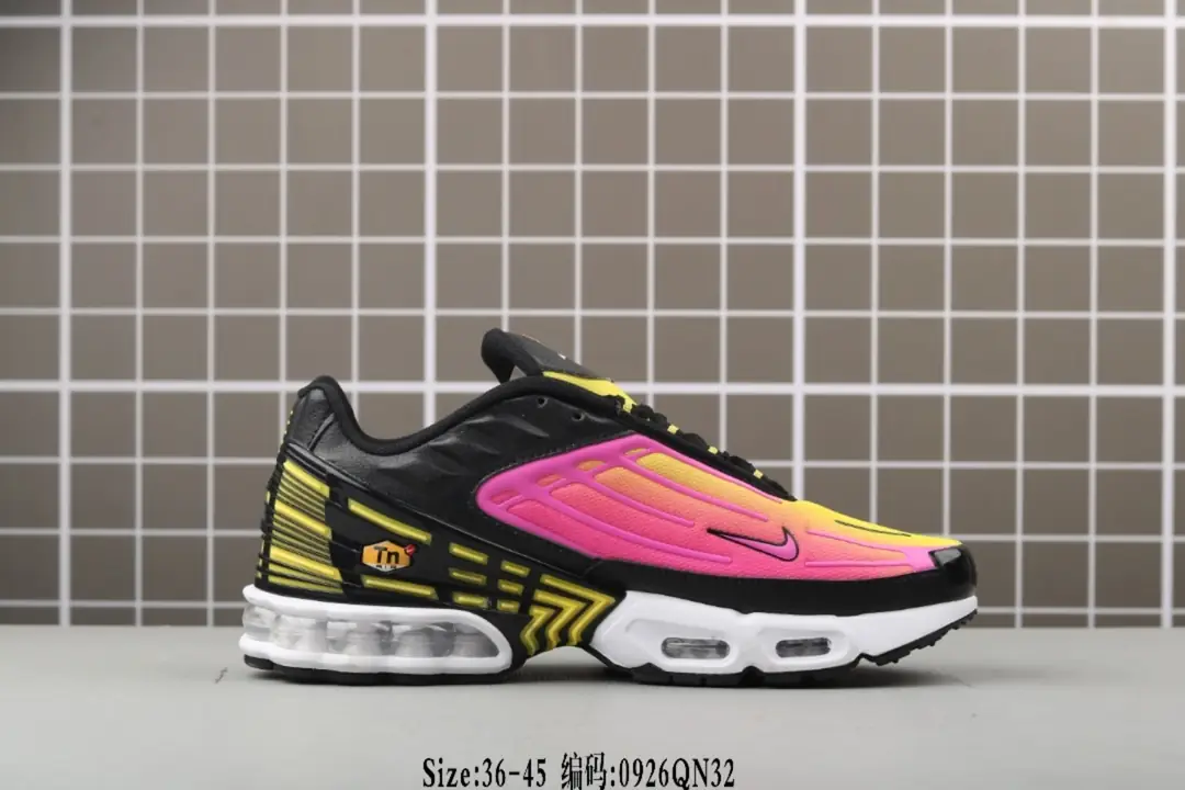 M913  Nike Air   $54.83 gallery