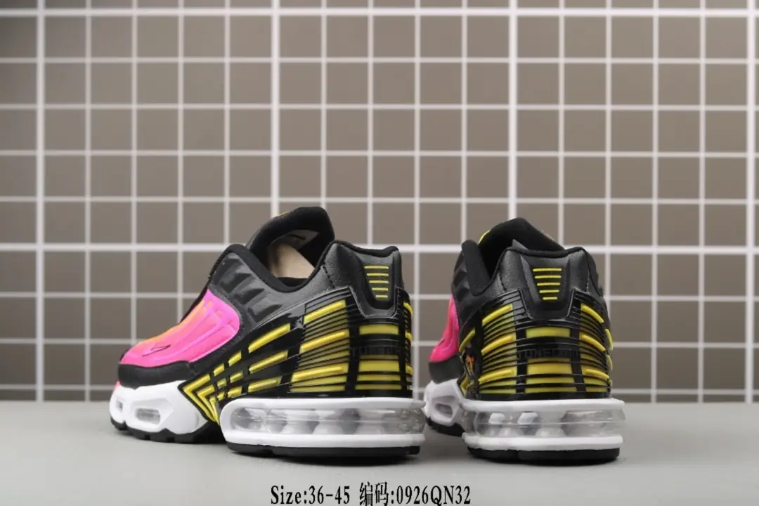 M913  Nike Air   $54.83 gallery