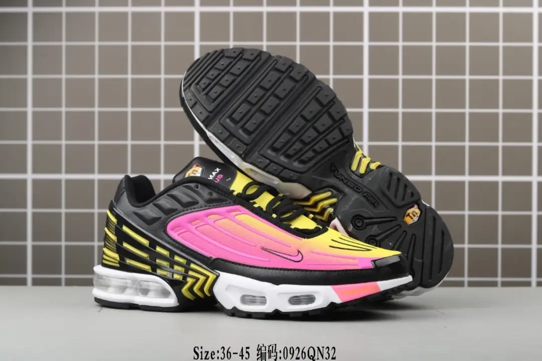 M913  Nike Air   $54.83 gallery