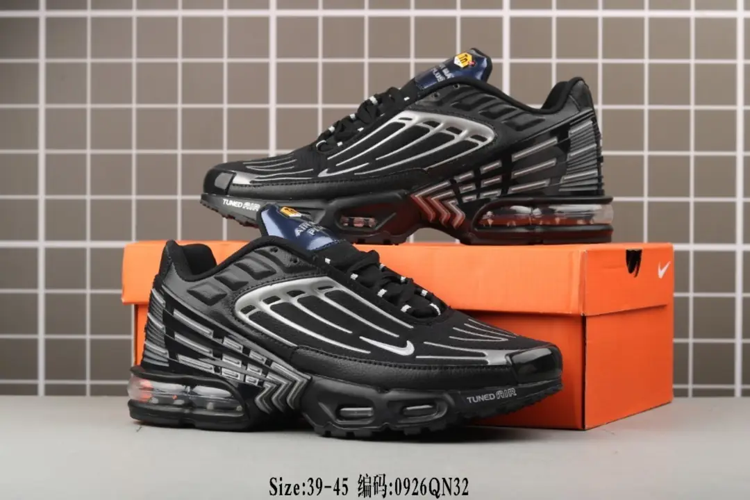 M913  Nike Air   $54.83 gallery