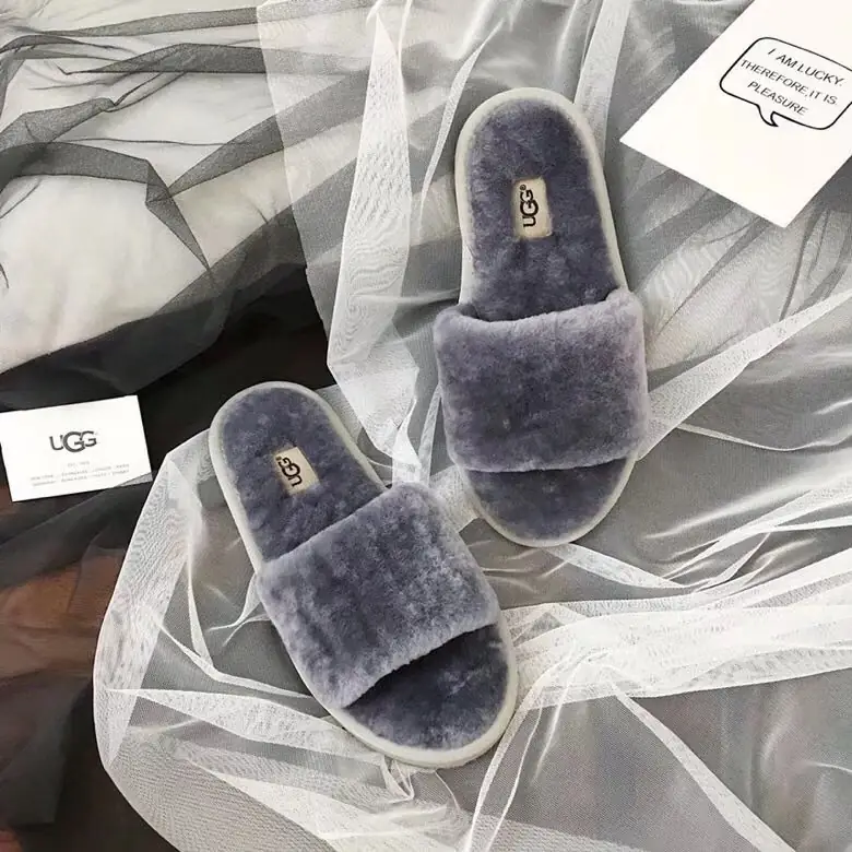 M916 UGG $27.94 gallery