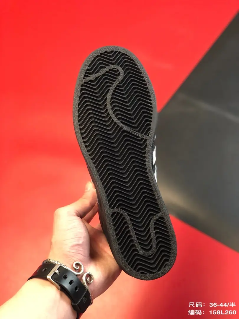 M918 Adidas $37.44 gallery