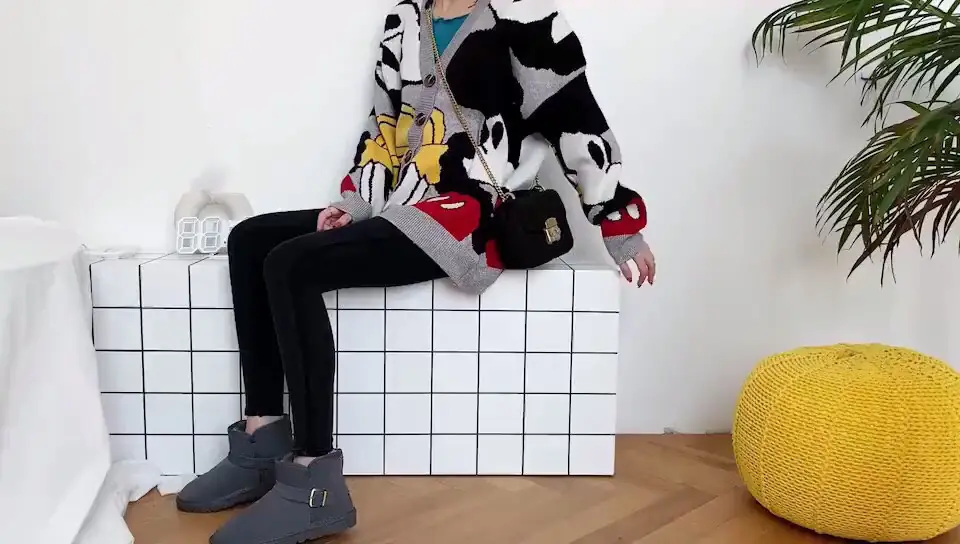 M919 UGG $36.94 gallery