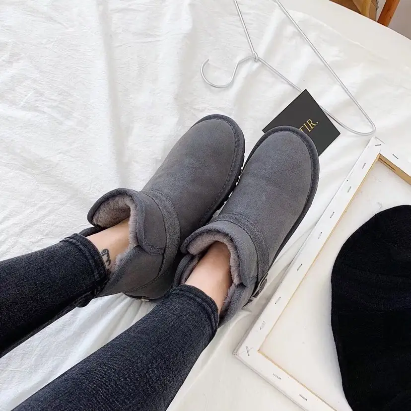 M919 UGG $36.94 gallery