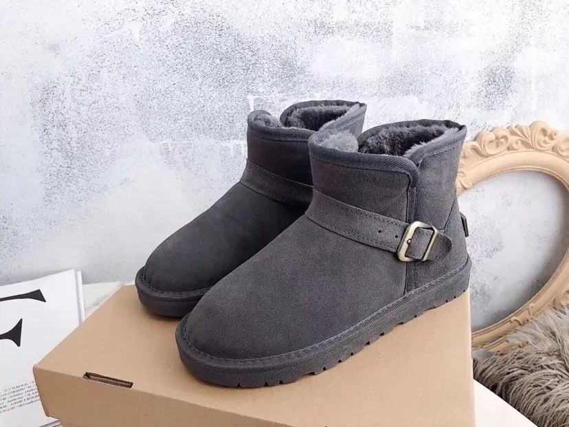 M919 UGG $36.94 gallery