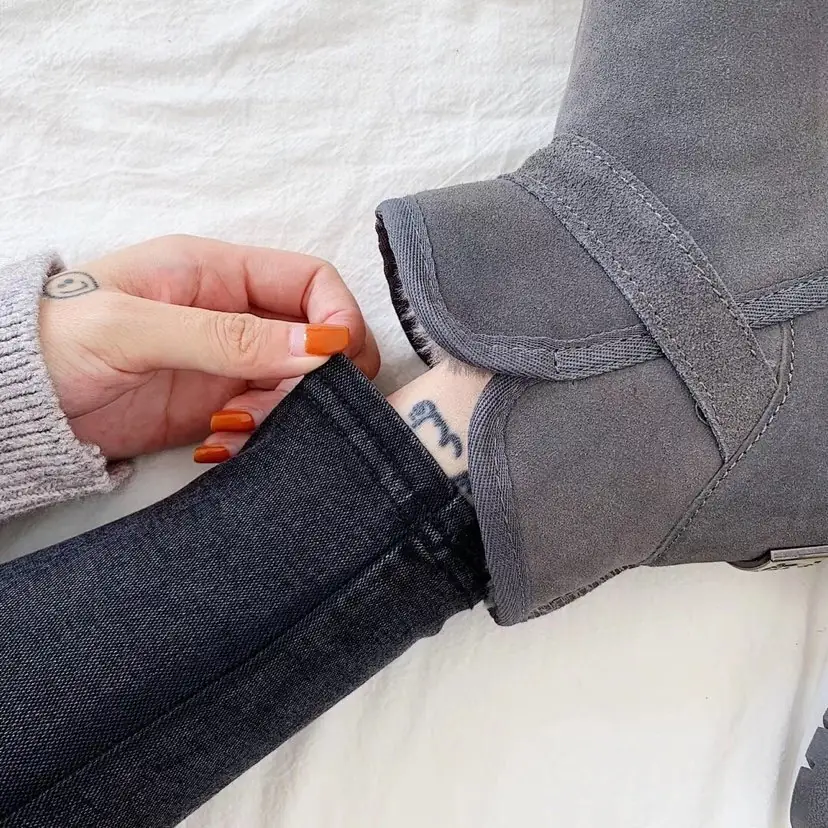 M919 UGG $36.94 gallery