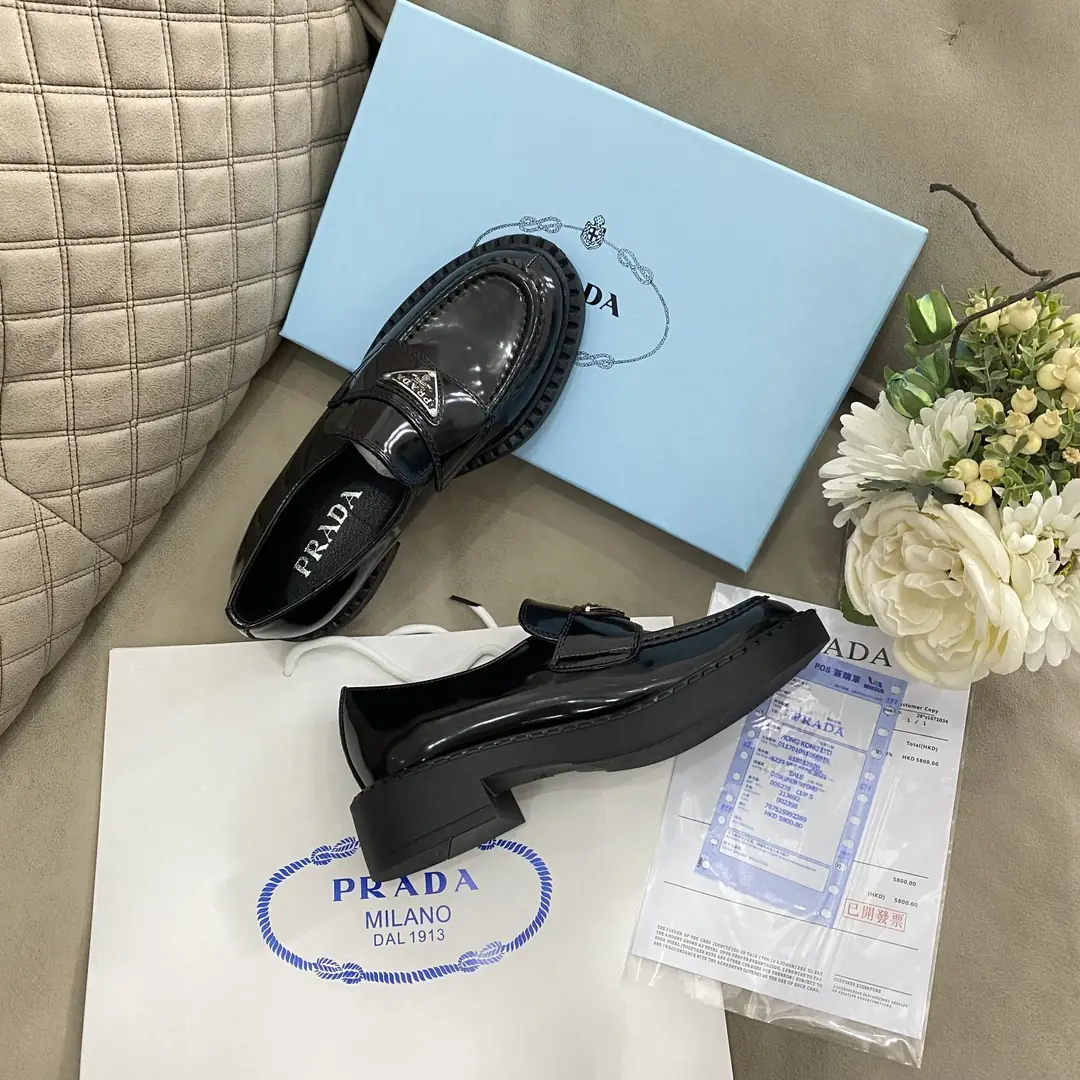 M93  57.99$ Prada 1:1 gallery