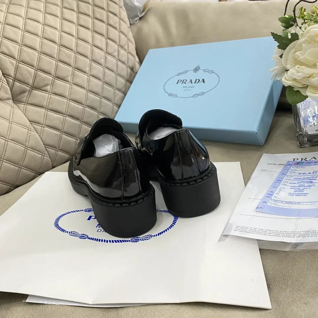 M93  57.99$ Prada 1:1 gallery