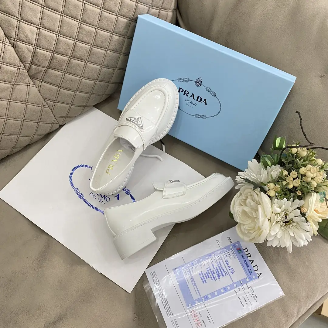 M93  57.99$ Prada 1:1 gallery