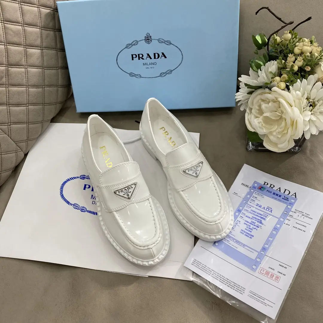 M93  57.99$ Prada 1:1 gallery