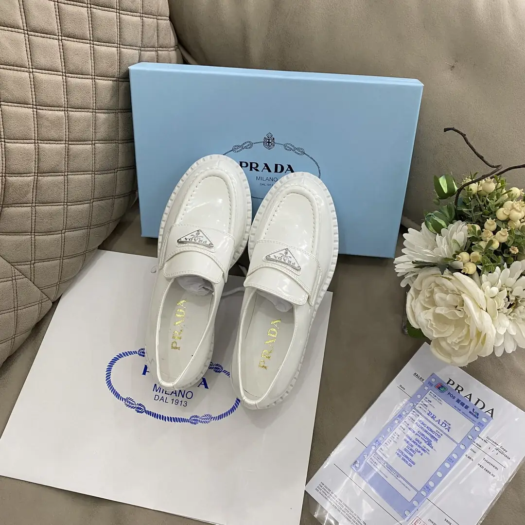 M93  57.99$ Prada 1:1 gallery