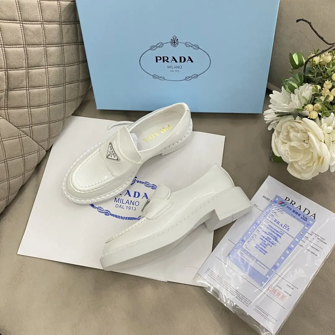 M93  57.99$ Prada 1:1 gallery