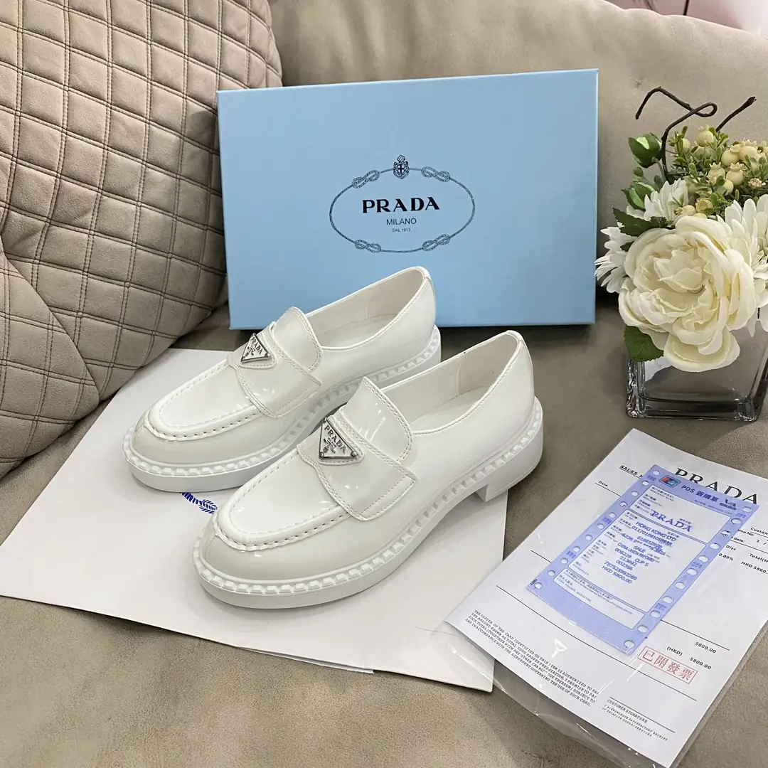 M93  57.99$ Prada 1:1 gallery