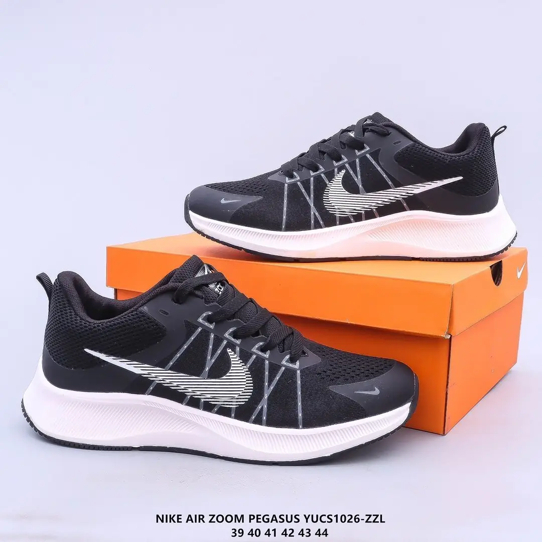 M933 Nike Zoom $45.44 gallery