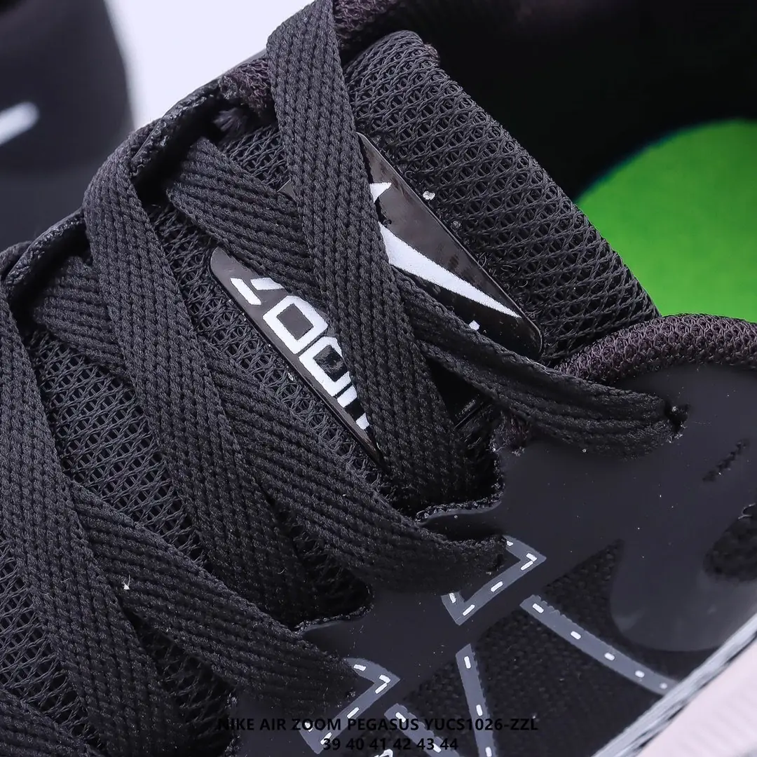 M933 Nike Zoom $45.44 gallery