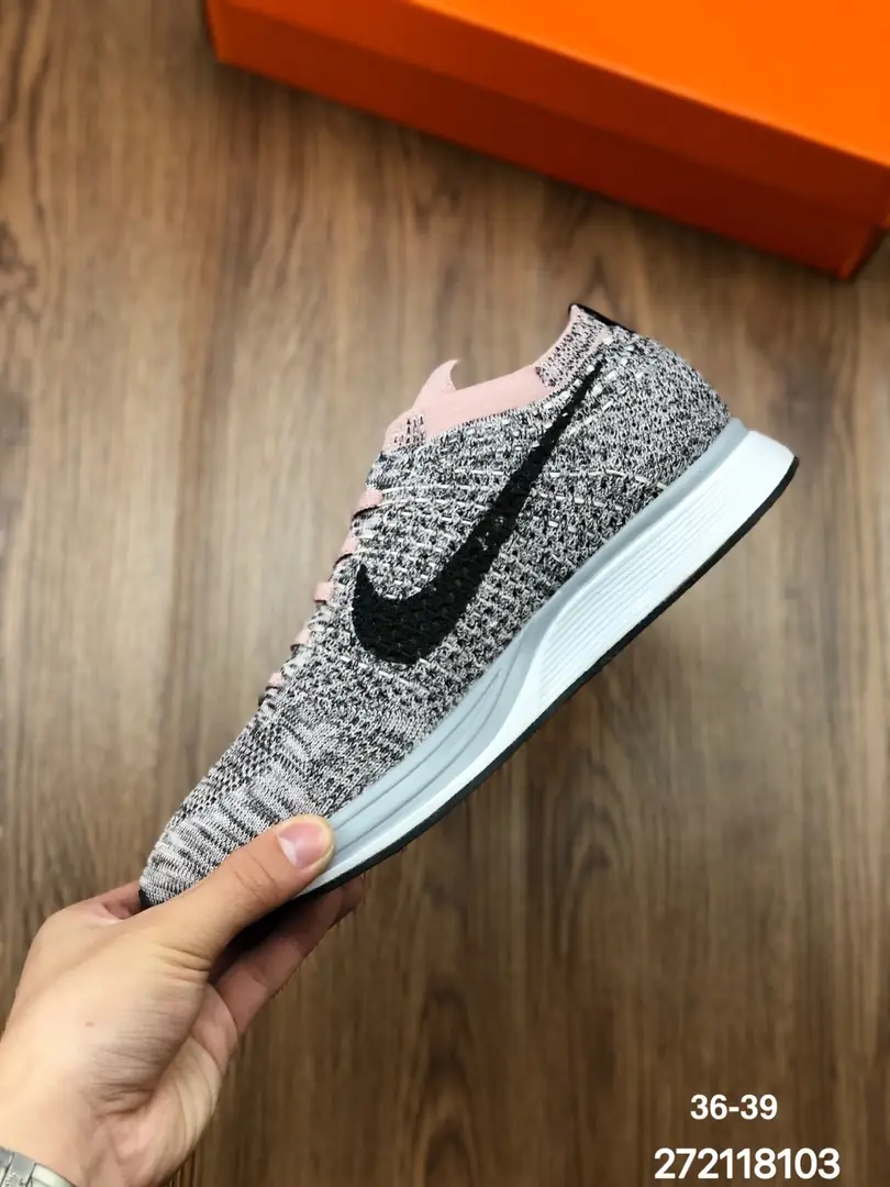 M946 Nike Zoom $42.54 gallery