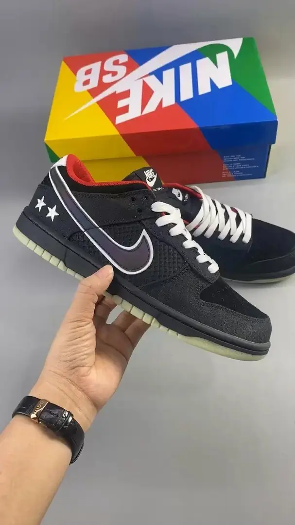 M953 Nike SB Dunk  $68.14 gallery