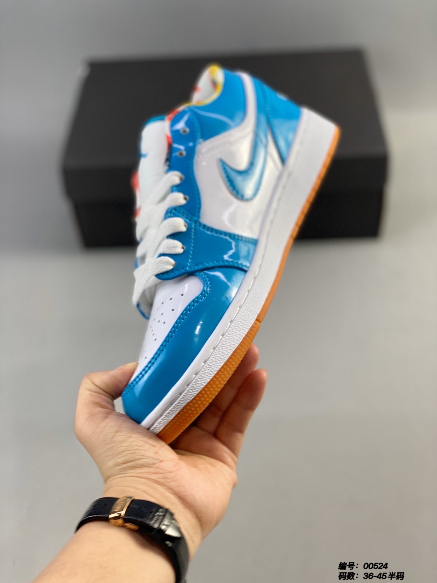 M957 Nike Air Jordan 1   $47.64 gallery