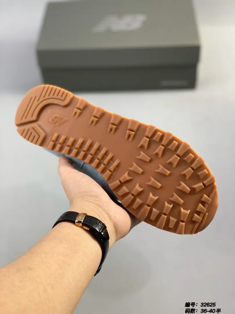 M969 new balance  42.33$ gallery