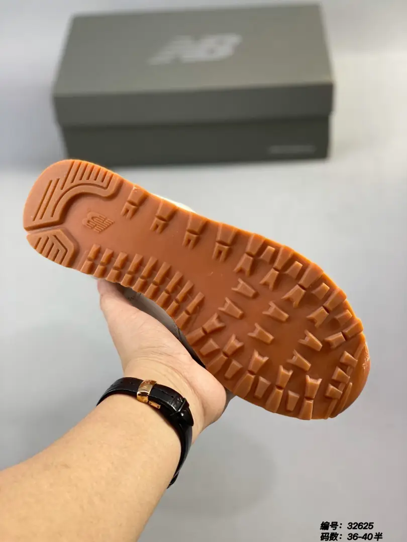 M969 new balance  42.33$ gallery