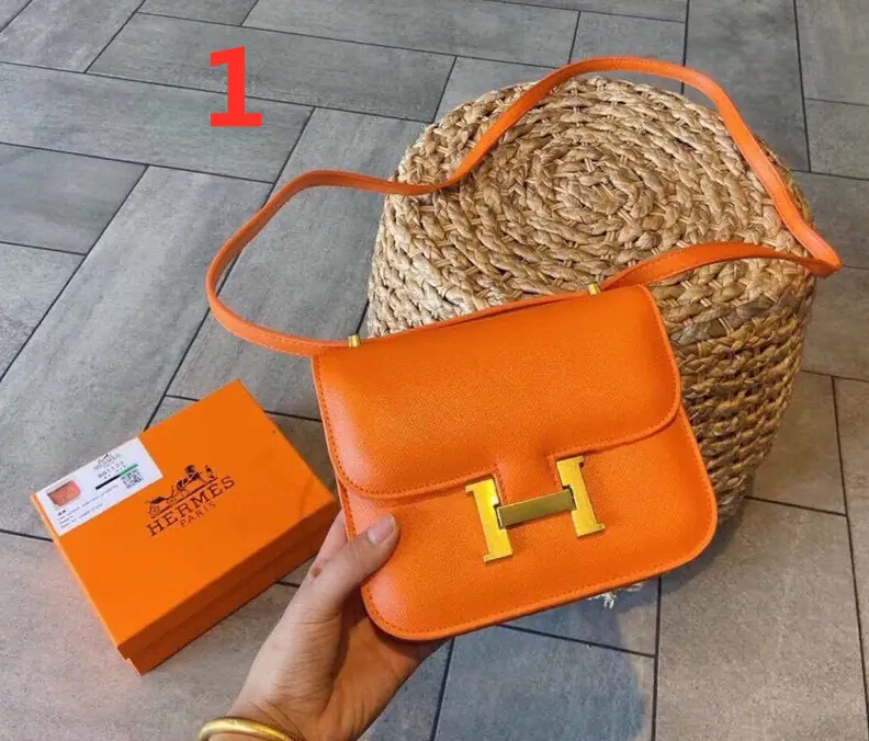 M97  5539-34.59$ Hermes gallery