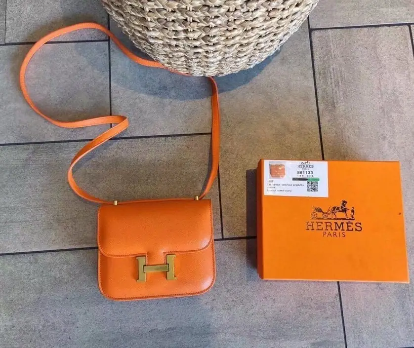 M97  5539-34.59$ Hermes gallery