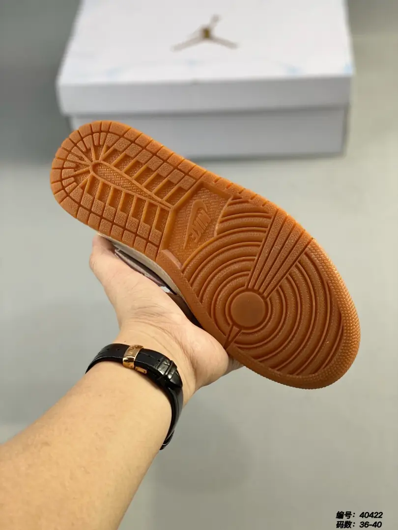 M973 Air Jordan 1  43.56$ gallery