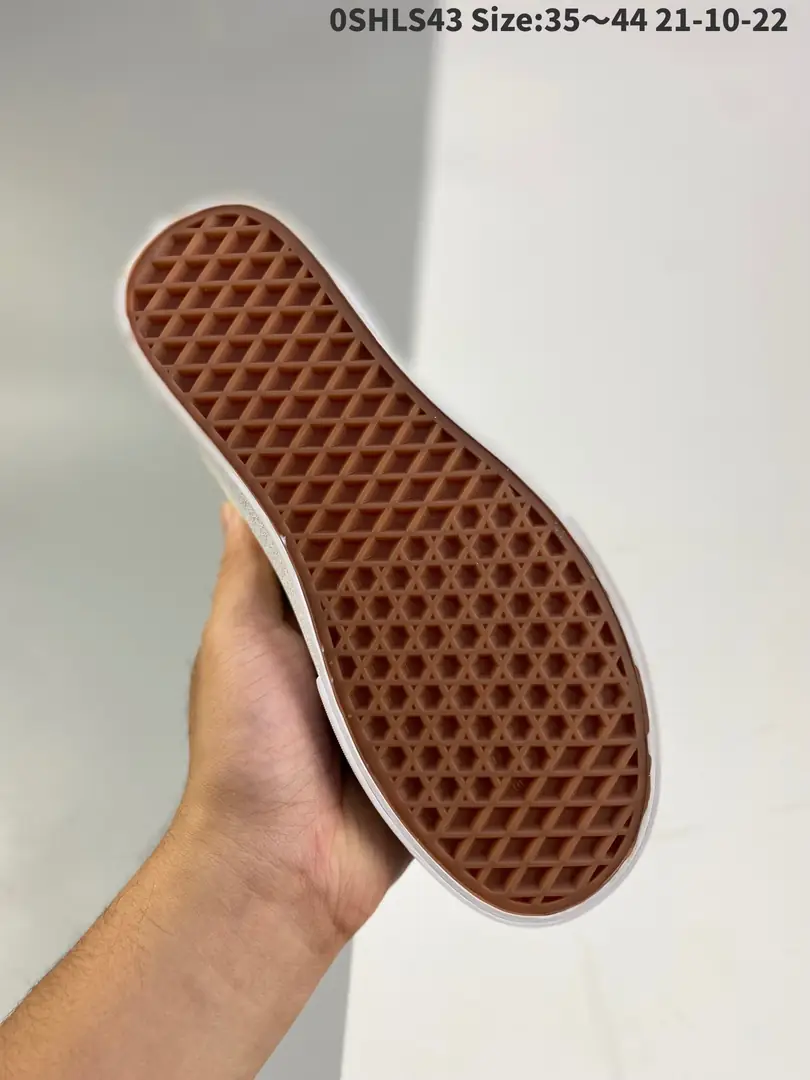 M977 Vans  $34.72 gallery