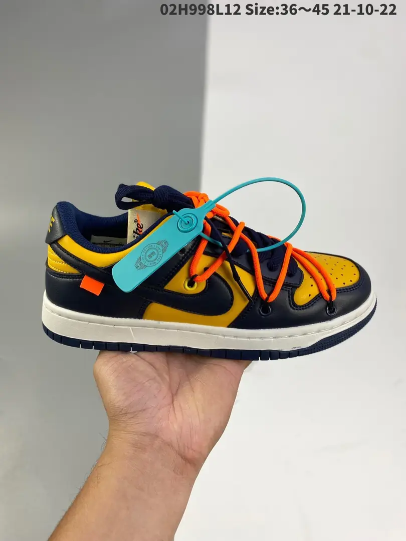 M979 SB Travis Scott SB DunkAJ  $46.94 gallery