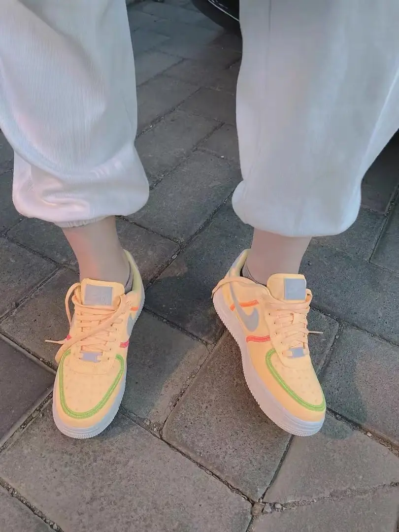 M98  55.55$ NIKE gallery