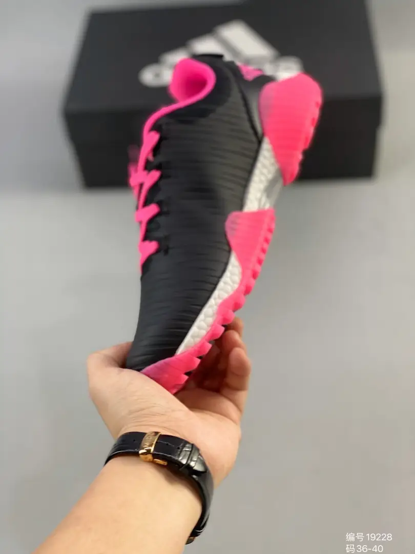 M989 Adidas $50.81 gallery