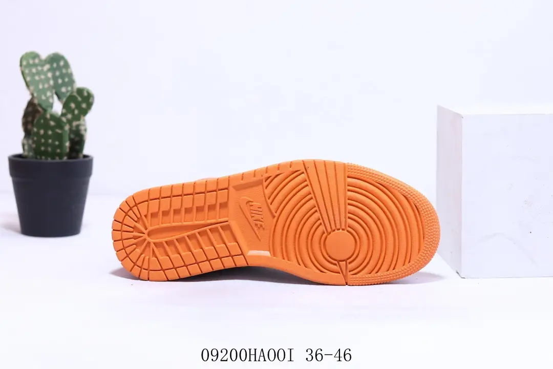 M992 Air Jordan 1 $42.34 gallery