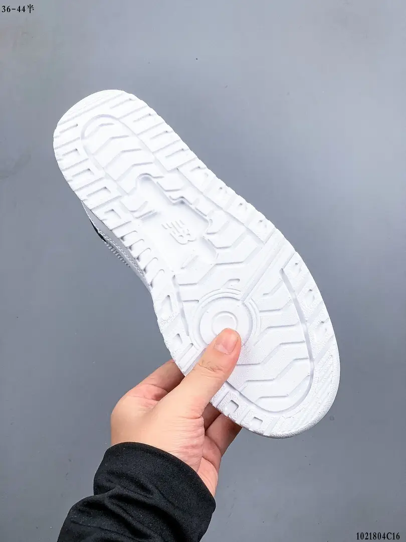 M997 New Balance   $39.74 gallery