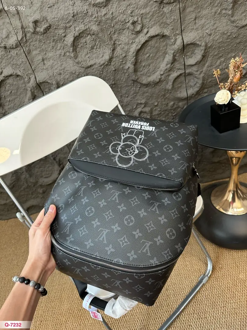 kng1335  lv  95.99$ gallery