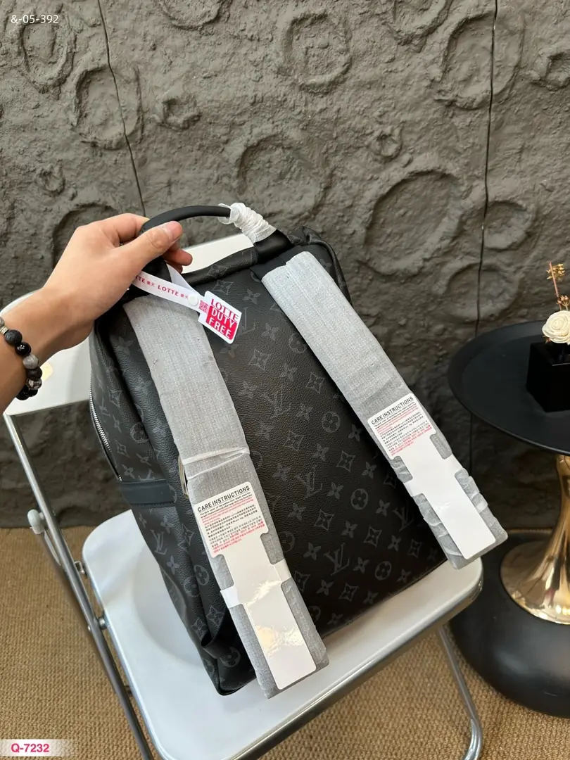 kng1336  lv  95.99$ gallery