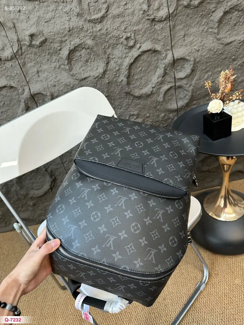 kng1336  lv  95.99$ gallery