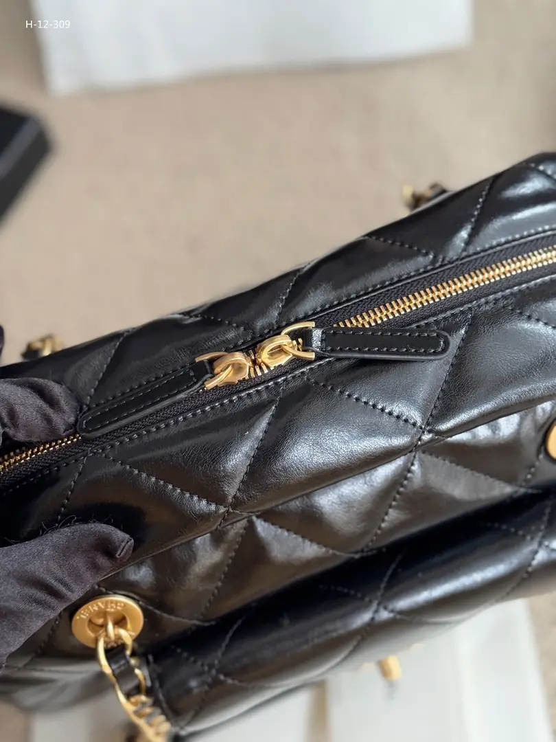 kng6011  chanel    55$ gallery