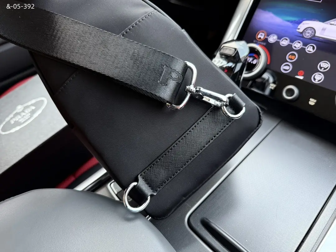 kng6016     prada  45$ gallery