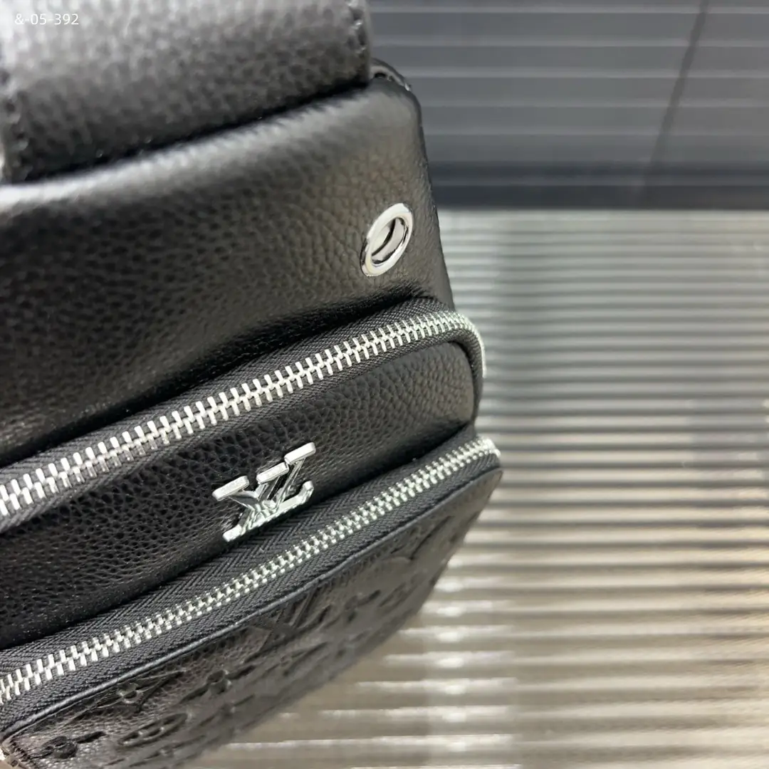 kng6025  lv 45$ gallery