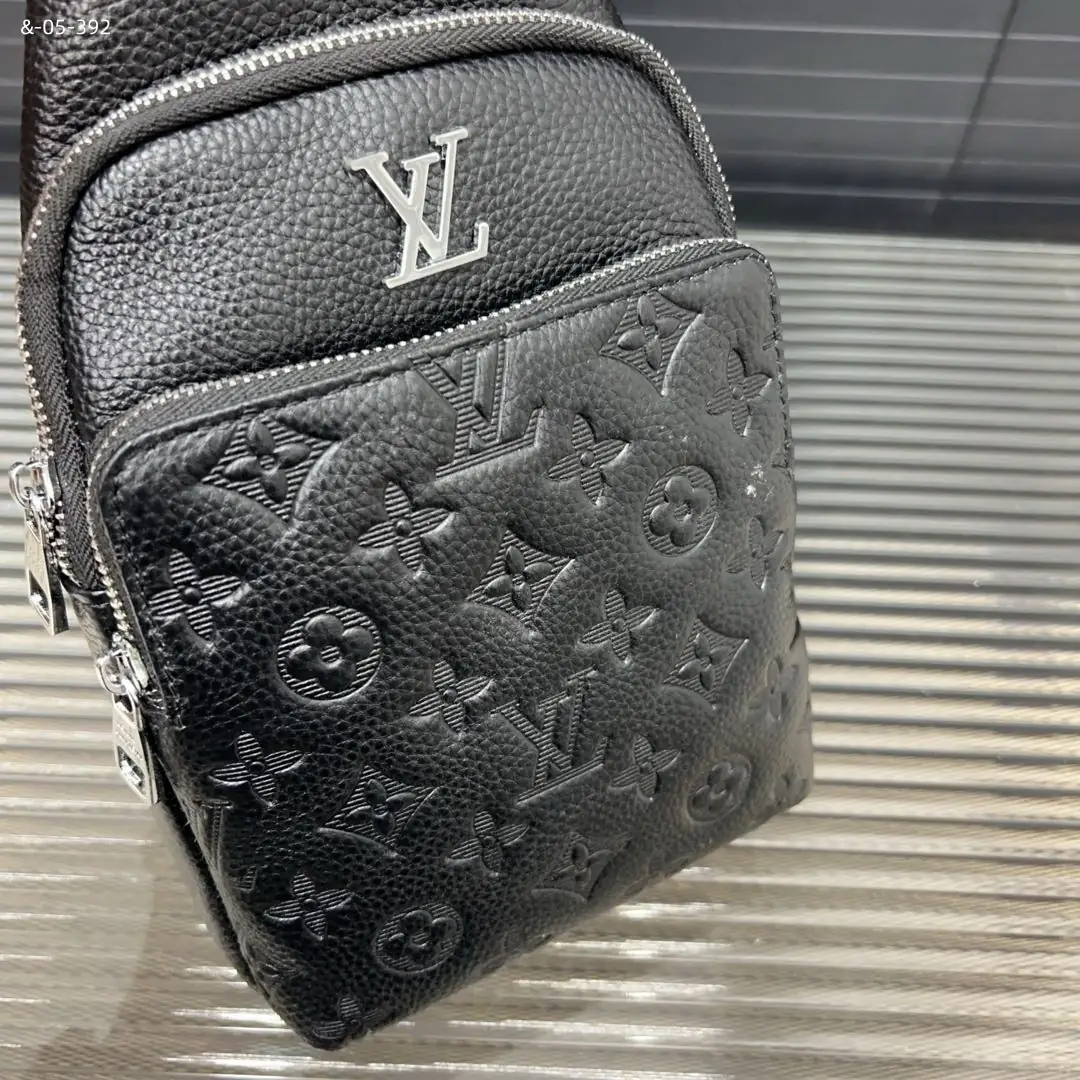 kng6025  lv 45$ gallery